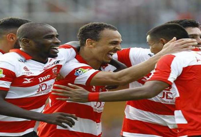 Odemwingie Cetak Hattrick Saat Menjamu Semen Padang