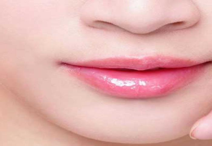 Ingin Bibir Merah Alami? Ini Caranya!