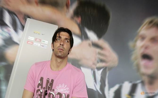 Buffon Mau Pensiun, Tapi Masih Ragu Mau Kemana Setelahnya