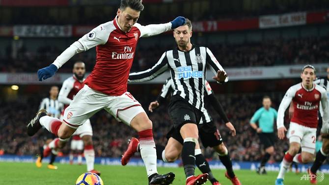 Ozil Jadi Pemain Arsenal Dengan Bayaran Paling Tinggi