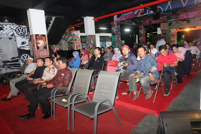 Hadirin dalam screening film FREKWENSI MOOD, Di Radio Ada Kamu di SDC..jpg