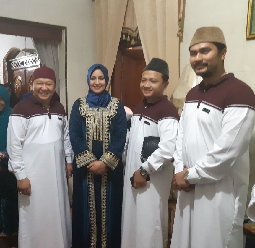 tri sandi apriana Tampak Bupati Jember Faida hadiri Dzikir Akbar di Ponpes Al Qodiri.jpg