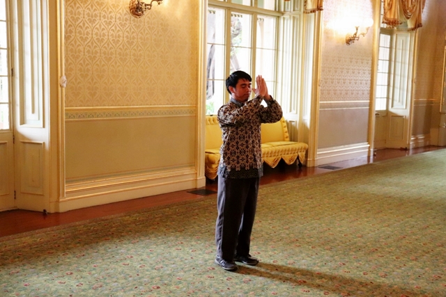 Feri Firmansyah Unjuk Kebolehan Pencak Silat.jpg