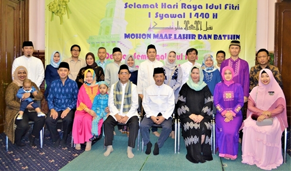 Idul Fitri 2019 di Moskow dengan Dubes RI dan jajaran KBRI Moskow..jpg