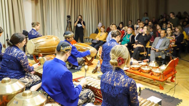 Gamelan 2.jpg
