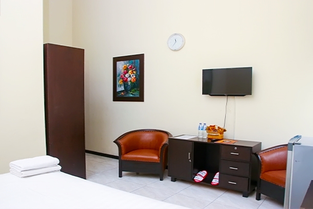 rose room.jpg