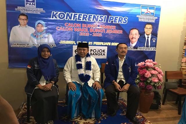 Hendy Siswanto Menjadi yang Pertama Serahkan Berkas Pendaftaran Calon Bupati ke PAN dan Demokrat