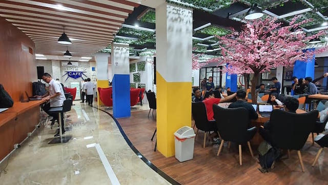 EJSC Malang.jpg