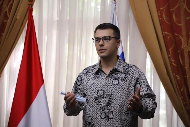 Konsul Kehormatan Anton Zubko.jpeg