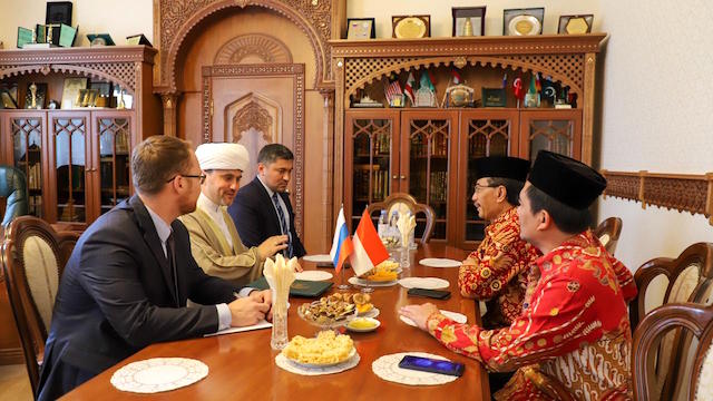 Berdialog Sejenak.jpeg