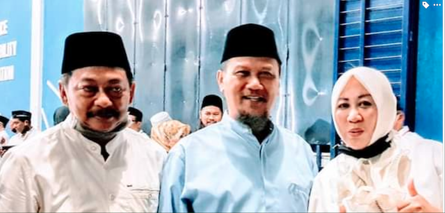 Mantan Bupati-Wakil Bupati, MZA Djalal dan Kusen Andalas Bersama @Lies Eqicov Sevendream.png