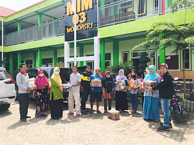 Penyerahan Bantuan di Desa Wonoasri .jpg