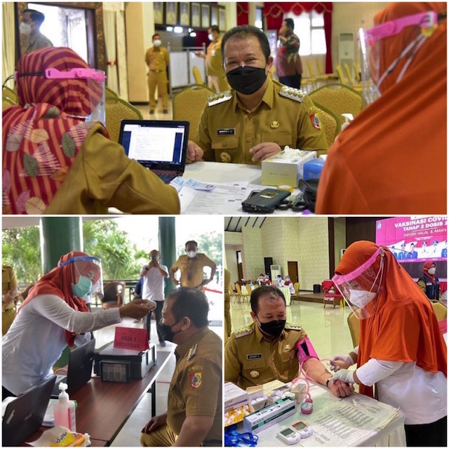 Tahapan Vaksinasi Dijalani Bupati Hendy Siswanto.jpg