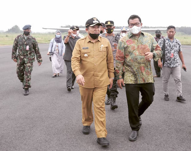 Bupati Hendy dan Bagus Panuntun, Direktur Operasi PT MTC.jpeg