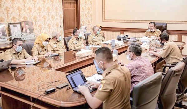 Pimpinan RSD dr Soebandi dan Jajarannya Menemui Bupati Jember.jpeg