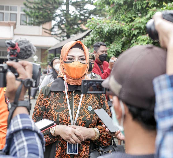 Ketua TP PKK, Dra Hj Kasih Fajarini