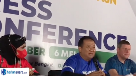 Konferensi Pers Bupati Jember di Alun-alun.png