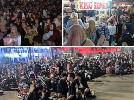 Masyarakat Menikmati Suguhan Pentas Seni Budaya di Alun-alun Jember.jpg