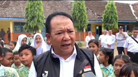 Pemkab Jember akan perbaiki sarana prasarana sekolah di Desa Andongrejo dan Tempurejo.jpeg